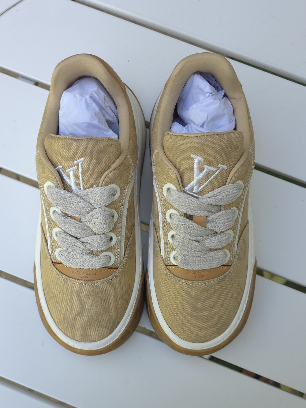 LV Louis Vuitton Tilted Sneakers Shoes Size Women US 7.5 (38) - Picture 2 of 13